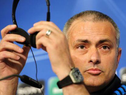 Jos&eacute; Mourinho addresses a pre-match press conference Monday. 