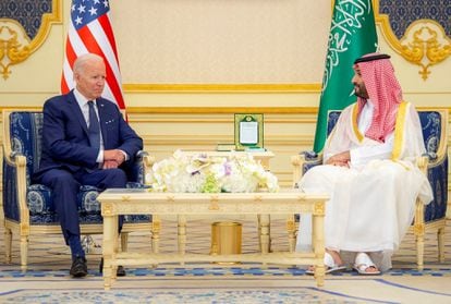Joe Biden meets Mohammed bin Salman on July 15, 2022 in Jeddah, Saudi Arabia.