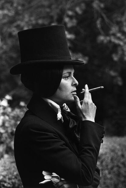 Lucía Bosé, dressed as George Sand, during the filming of 'A winter in Mallorca', by Jaime Camino (1969).