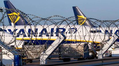 Ryanair plane in Belgium.