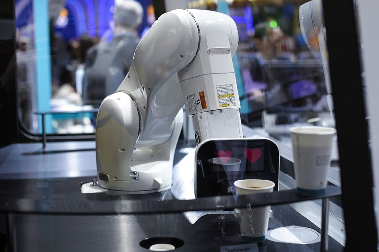 Automation In Spain Judge A Robot Stole My Job Spain S Courts Take On Automation In The Workplace Economy And Business El Pais In English
