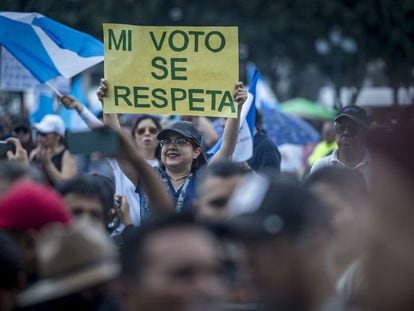 People march against legal actions taken by the Attorney General's office against the Seed Movement party and President-Elect Bernardo Arévalo, in Guatemala City, Saturday, Sept. 2, 2023.