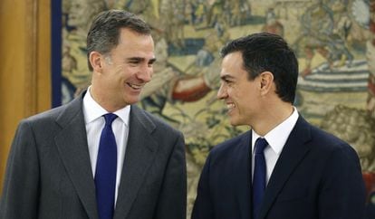 King Felipe VI met with Socialist leader Pedro Sánchez on Friday.