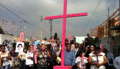 People protesting the killing of women in Chalco, in the state of Mexico.