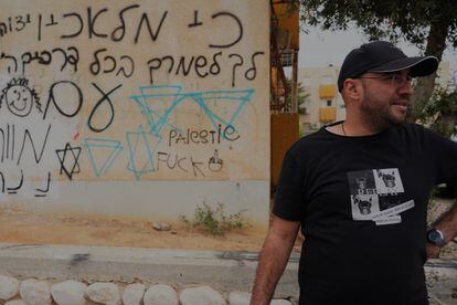 Anti-Palestinian graffiti in a neighborhood of Ofakim, where 53 residents died in the Hamas attack on October 7.