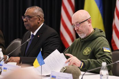 U.S. Secretary of Defense Lloyd Austin meets with Ukraine's Defense Minister Oleksiy Reznikov to discuss how to help Ukraine defend itself, at Ramstein Air Base, Germany, January 20, 2023.