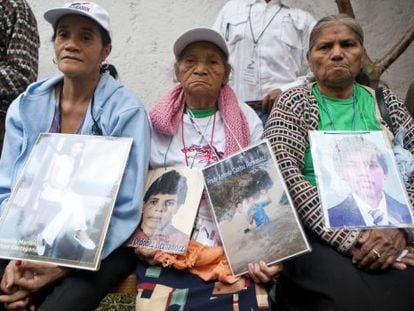 Three mothers in search of their children in Mexico.