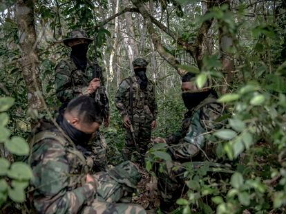 Members of the Gabriel Poveda Ramos Front of the Gaitanista Self-Defense Forces of Colombia (Gulf Clan) in Antioquia; March 28, 2023.