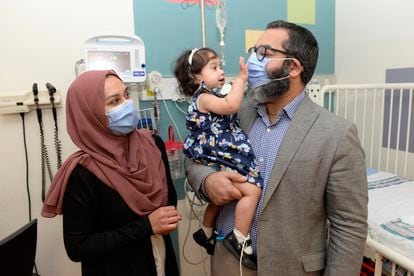 Ayla with her parents, Sobia Qureshi and Zahid Bashir in an Ottawa hospital. 