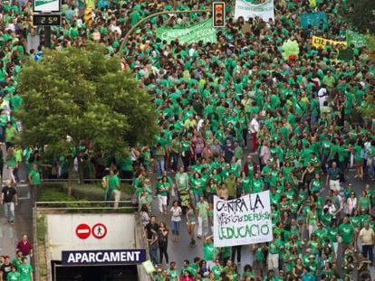 A view of the march against the Balearic government&#039;s education reform in Palma de Mallorca on Sunday.