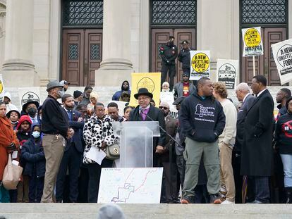 More than 200 people gather on the steps of the Mississippi Capitol on Jan. 31, 2023, to protest against a bill that would expand the patrol territory for the state-run Capitol Police.