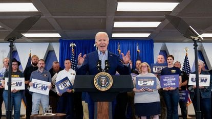 U.S. President Joe Biden delivers remarks at United Steel Workers headquarters in Pittsburgh, Pennsylvania, U.S., April 17, 2024.