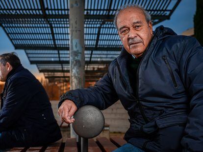 Aurelio Montoiro (r) and Tomás Jiménez (l) will not be seeing their families this Christmas due to the pandemic.