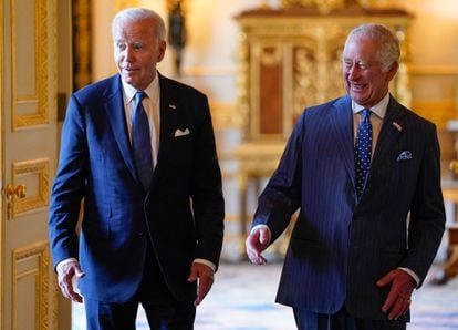 King Charles III and Joe Biden in the Green Room of Windsor Castle this Monday.