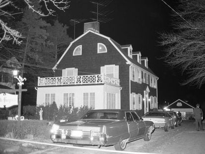 A police photograph of the DeFeo house on the day that Ronald DeFeo Sr. his wife and four of their children were found dead in November 1974.