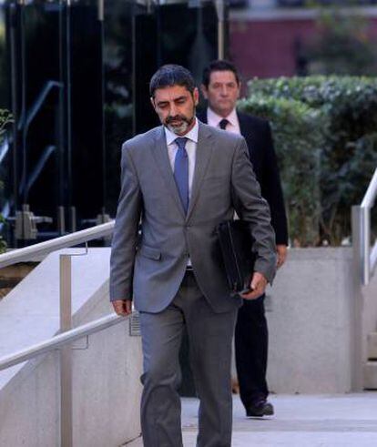 Mossos d'Esquadra chief Josep Lluis Trapero leaving the High Court on Monday.