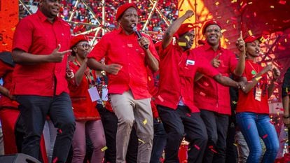 Julius Malema (center), leader of the Economic Freedom Fighters party, at a rally in 2019.