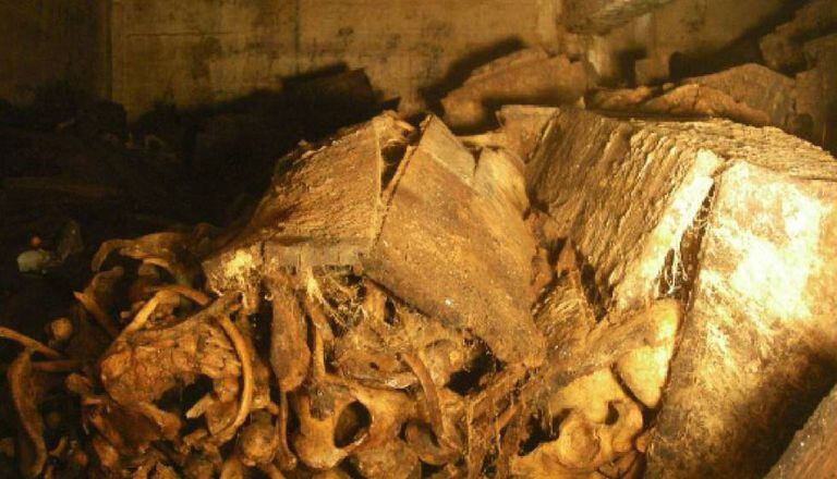 Crypt in the Valley of the Fallen damaged by water.