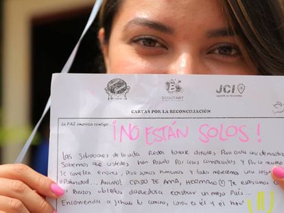 Lessons in tolerance: The Colombian letters sent to former FARC fighters