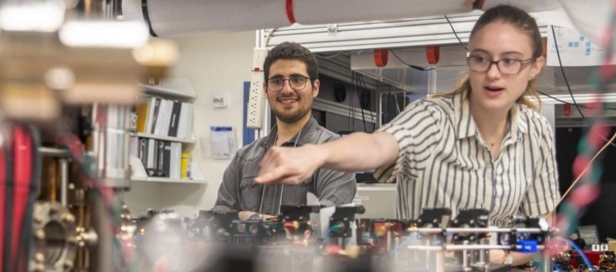 Semiconductores cuánticos descubiertos rompen accidentalmente un récord de velocidad: hasta un millón de veces más rápido |  Ciencias