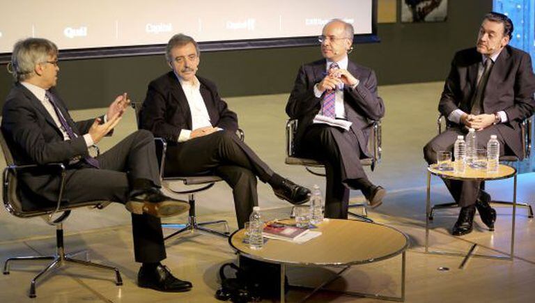 From left to right: Guilelrmo Solana of the Thyssen, Manuel Borja-Villel of the Reina Sofía, Rafael Sierra (moderator) and Miguel Zugaza of the Prado.