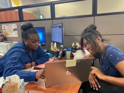Success Coach Latasha Wiley, left, helps student Amare Porter, right, with her class schedule at Chattahoochee Valley Community College's advising center on February 23, 2023, in Phenix City, Alabama.
