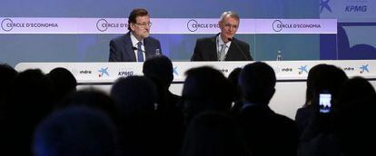 Prime Minister Mariano Rajoy (left) addressing business leaders in Sitges in May.