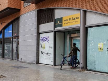 A commercial space for rent in Barcelona’s Sant Martí district.