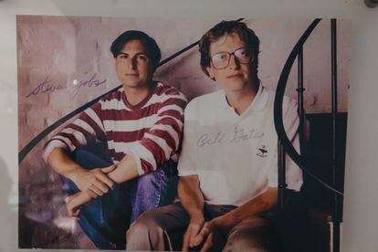 Portrait of Steve Jobs and Bill Gates on display at the Apple Museum in Prague.