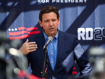 Florida Governor and Republican U.S. presidential candidate Ron DeSantis attends a barbecue hosted by former diplomat Scott Brown, as part of his "No B.S. Backyard BBQ" series, in Rye, New Hampshire, U.S. July 30, 2023.
