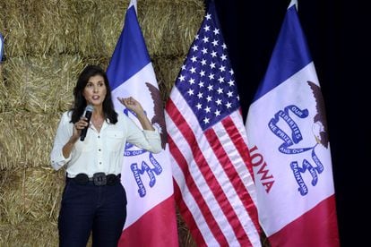 Republican presidential candidate former UN Ambassador Nikki Haley speaks to guests during the Joni Ernst's Roast and Ride event on June 03, 2023 in Des Moines, Iowa.