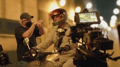 David Fincher directs Michael Fassbender in ‘The Killer.’
