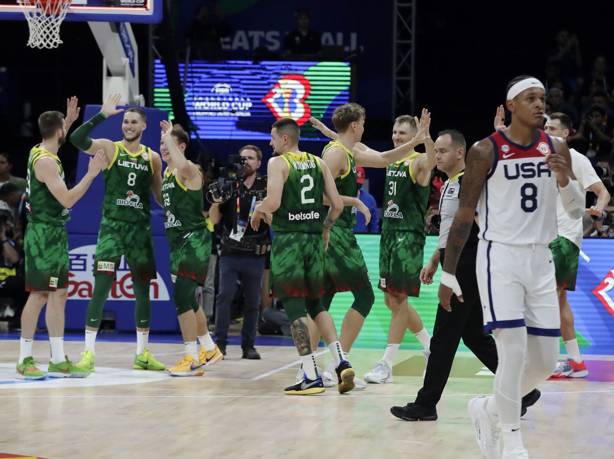 JAV pralaimi Lietuvai pasaulio krepšinio čempionate, bet vis tiek patenka į Paryžiaus olimpines žaidynes  Sportas
