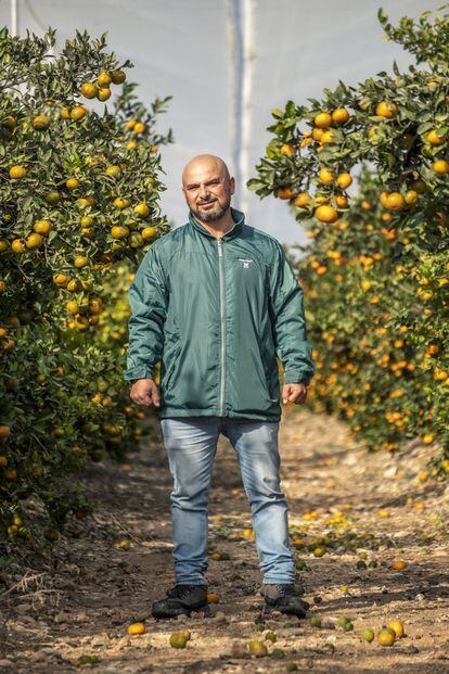 Daniel Ruiz, 45, is an agricultural engineer from San Pedro del Pinatar (Murcia).