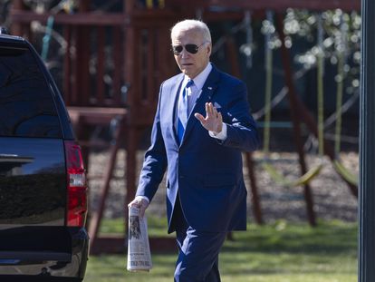 US President Joe Biden departs the White House for campaign fundraisers in New York City in Washington, DC, USA, 07 February 2024.