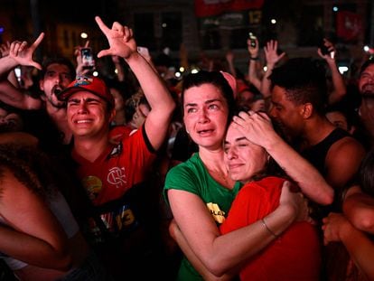 Lula's supporters celebrate his victory on Sunday in Rio de Janeiro.