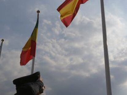 The Spanish flag is hoisted at London's Olympic Village.