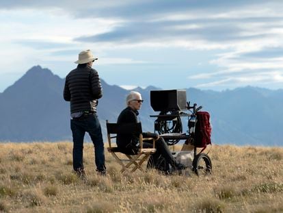 Producer Phil Jones and director Jane Campion during the shooting of 'The Power of the Dog.'