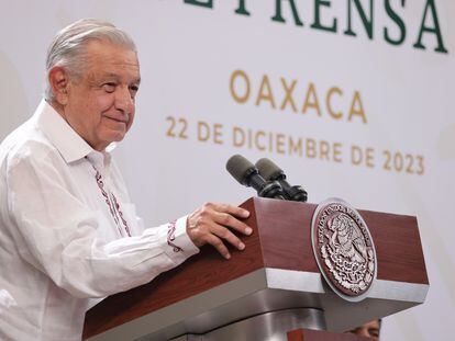 Mexico President Andrés Manuel López Obrador attends his daily press conference. Oaxaca, Mexico. December 22, 2023.