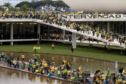 Bolsonaro’s supporters assault the National Congress in Brasília, on January 8, 2023.

