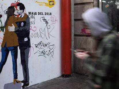 A drawing by the artist TvBoy of Spanish PM Mariano Rajoy kissing Ciudadanos candidate Inés Arrimadas.