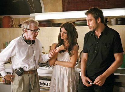 Penélope Cruz and Javier Bardem with director Woody Allen in 'Vicky Cristina Barcelona.'