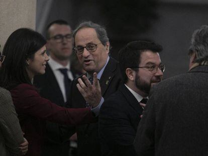 Catalan premier Quim Torra (center).