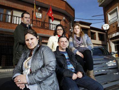 Municipal workers in Cenicientos, who have been left unpaid