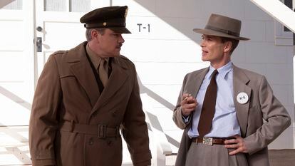 Matt Damon as Gen. Leslie Groves, left, and Cillian Murphy as J. Robert Oppenheimer in a scene from "Oppenheimer."