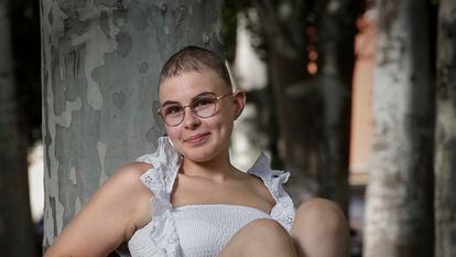 María Guaita, a teenager from Cuenca (Spain) has suffered from alopecia areata since she was 11.