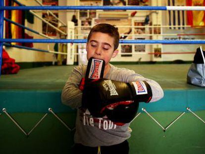 Ten-year-old non-contact boxing champion Izan Pérez.