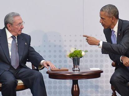 Castro and Obama during their meeting at the summit in Panama.