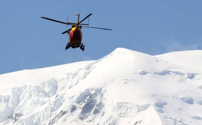 A rescue helicopter flying near Mont Blanc this morning.