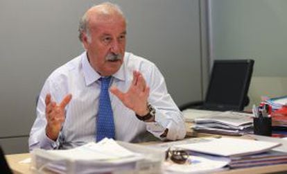 Del Bosque during the interview.